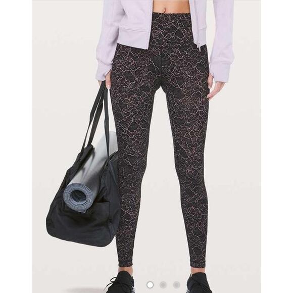 Lululemon Full Length Lacescape Spanish Rose Align Leggings in Size 6 - Picture 1 of 12
